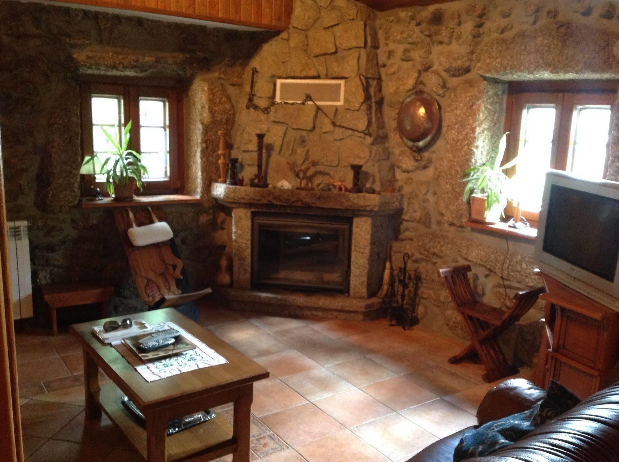 Quinta Do Circo - Serra Da Estrela - Turismo Rural Cortes do Meio Dış mekan fotoğraf